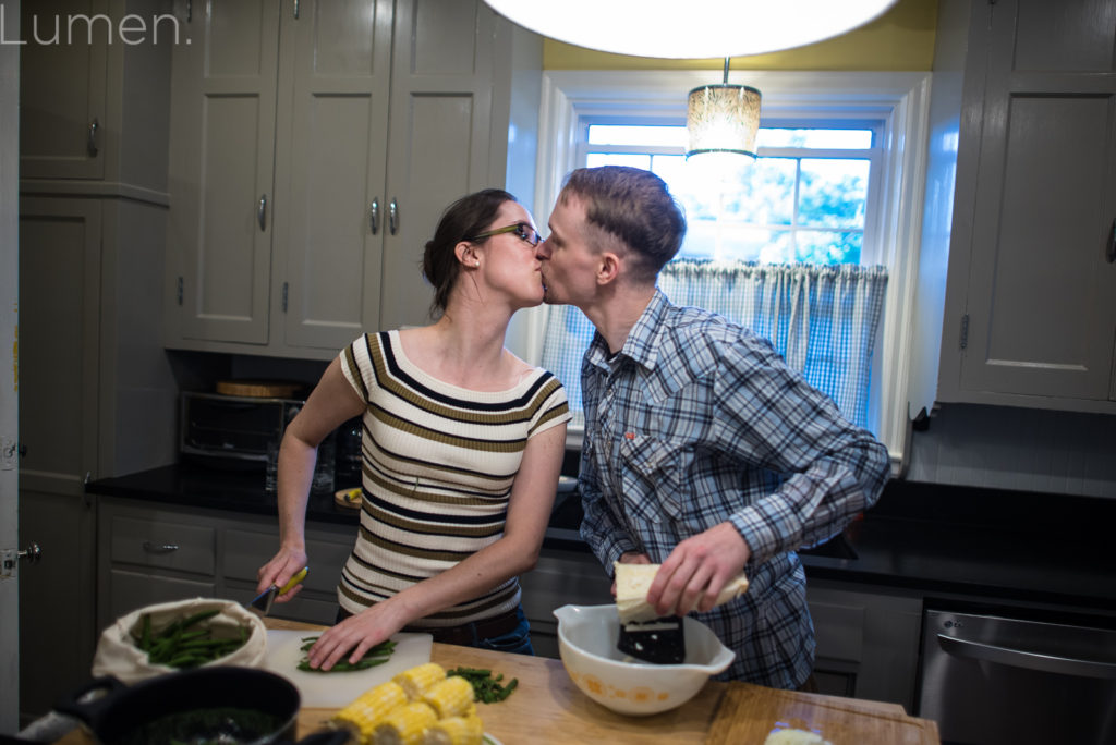 lumen photography, adventurous, minneapolis, minnesota, minnehaha falls engagement photos, cooking engagement session, 