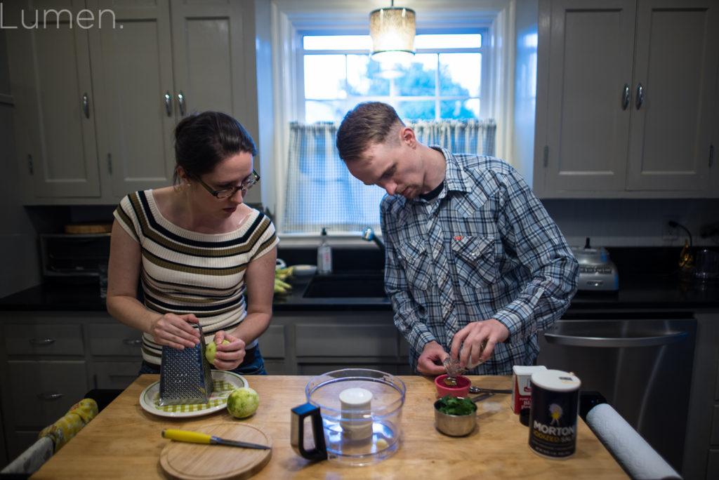 lumen photography, adventurous, minneapolis, minnesota, minnehaha falls engagement photos, cooking engagement session, 