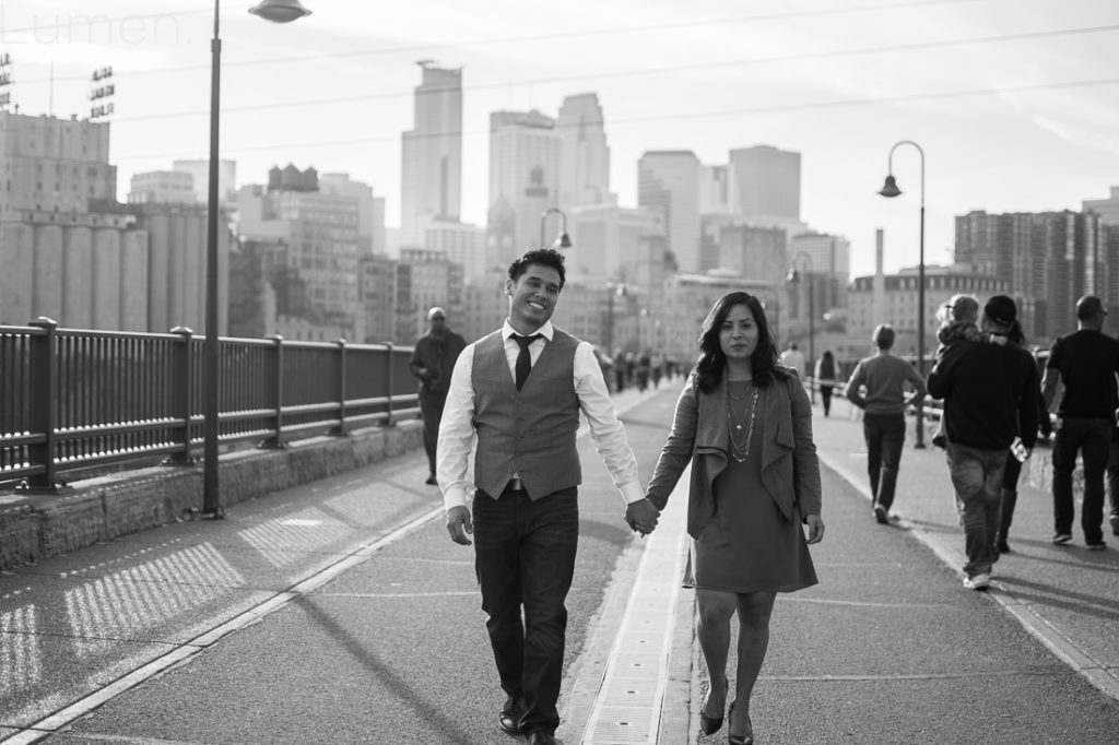 lumen photography, stone arch bridge engagement photos, minneapolis, minnesota, runyon, biking engagement photos, adventurous