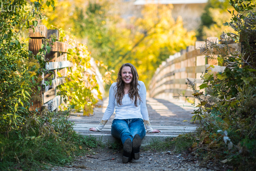 senior photos stone arch bridge, minneapolis, minnesota, adventurous, lumen, photography, 
