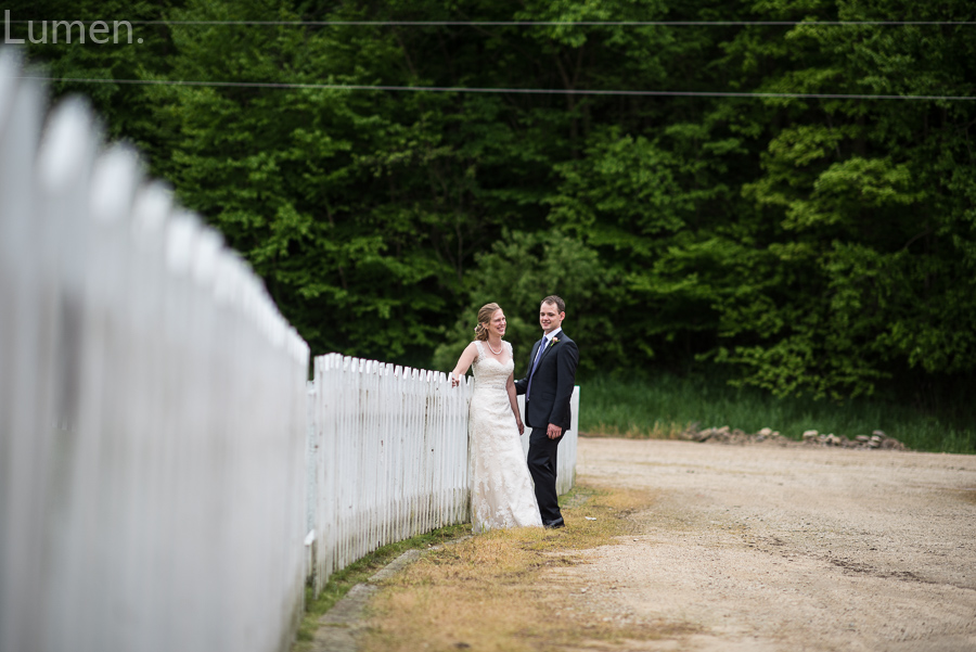 lumen photography, adventurous, country pleasures wedding photos, country pleasures bed and breakfast, wisconsin, country pleasures barn wedding, cashton, farm, minneapolis wedding photography